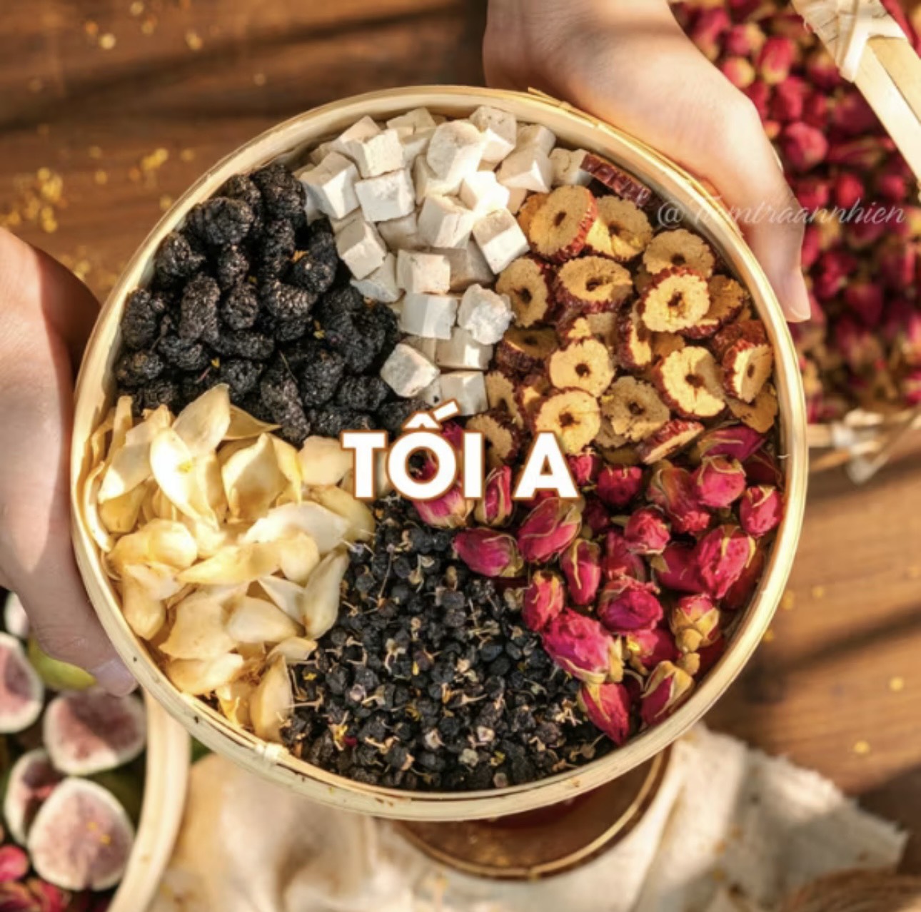 Combo Trà Dưỡng Nhan Sáng C Tối A